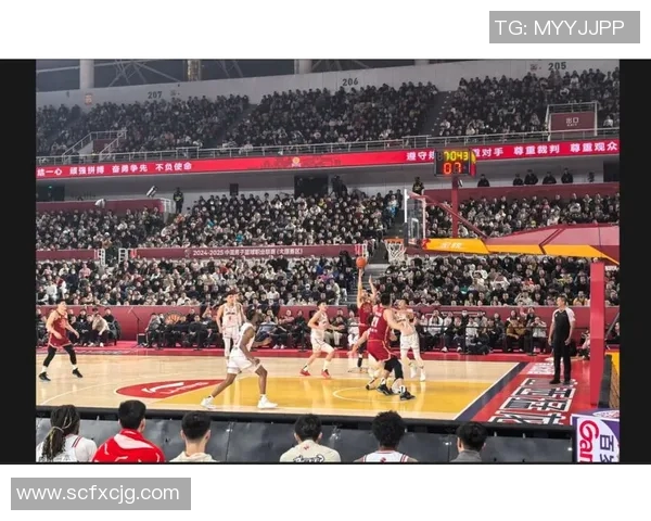 CBA辽宁队与广州队激战正酣球迷热议精彩表现与战术分析 CBA辽宁队与广州队激战正酣球迷热议精彩表现与战术分析